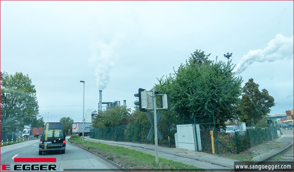 Nhà máy sản xuất sàn gỗ Egger tại Wismar Germany