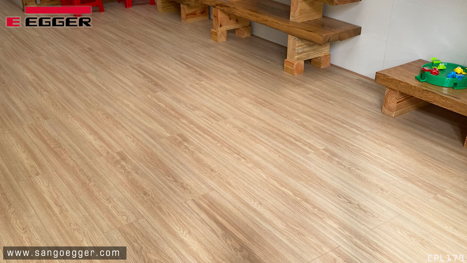 Sàn gỗ Egger EPL179 Aqua+ thực tế 2021